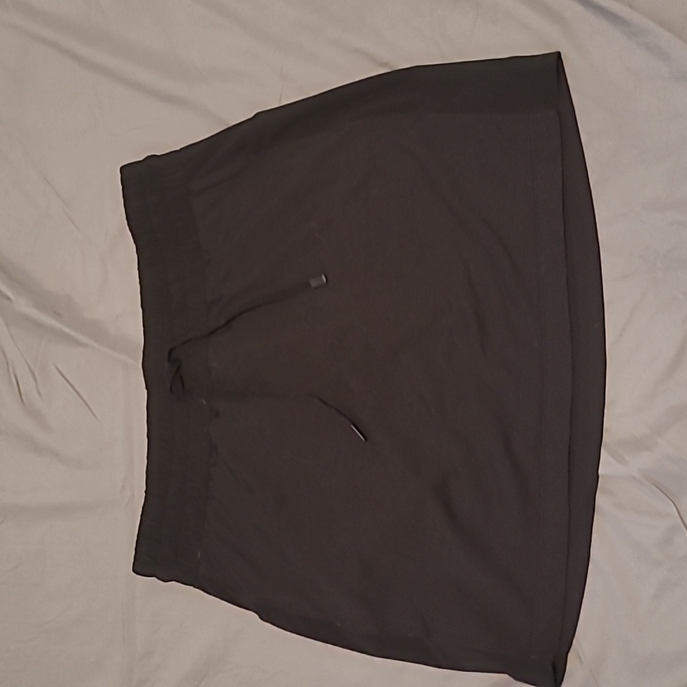 Athleta black skort small
